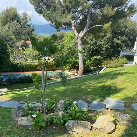 Apartment In Con Piscina Andora